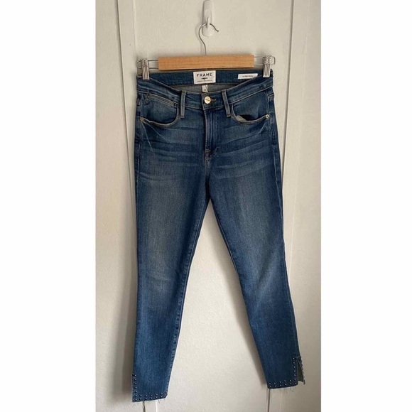 FRAME Le High Skinny Rae Slit Stud Jeans - Picture 4 of 9